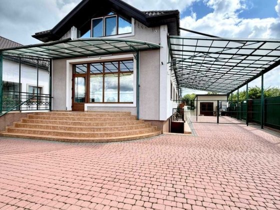 Оренда комерційного будинку 380м2 - 12 кімнат. Рясне вул. Брюховицька Львів