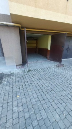 Оренда гаражу в цегляному будинку - фото 1