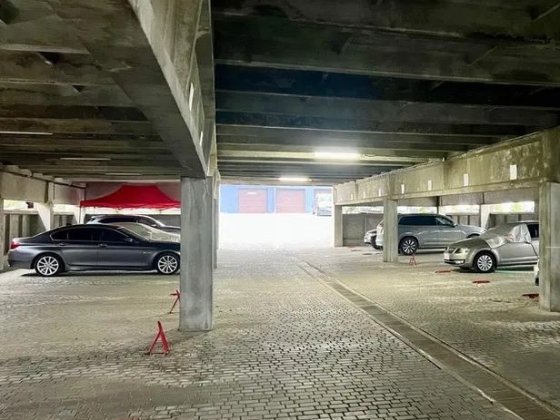 Здаю в оренду паркомісце в 1 паркінгу