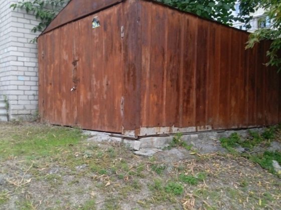 Аренда гаража 1400грн металический