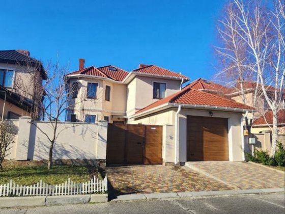 Аренда дома в Совиньоне-2 / ул. Ясная — $1000