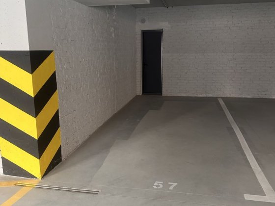 Здам паркомісце + комірка, підземний паркінг, ЖК Синергія Light, Соборна 289 Рівне