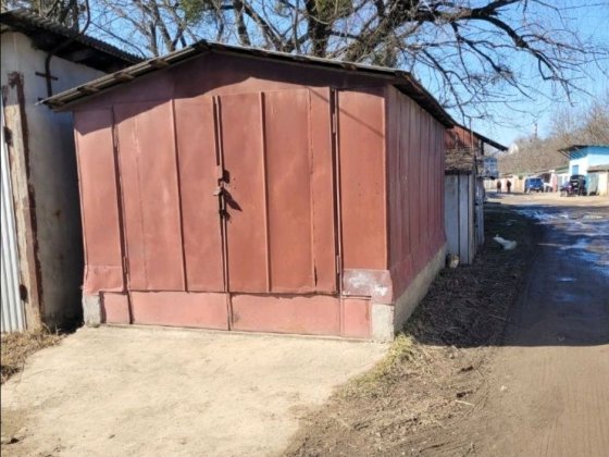 Здам металевий гараж в кооперативі 5. Чернівці