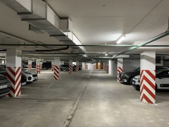 Паркомісце в  ЖК «Сонячна Брама». Без комісії