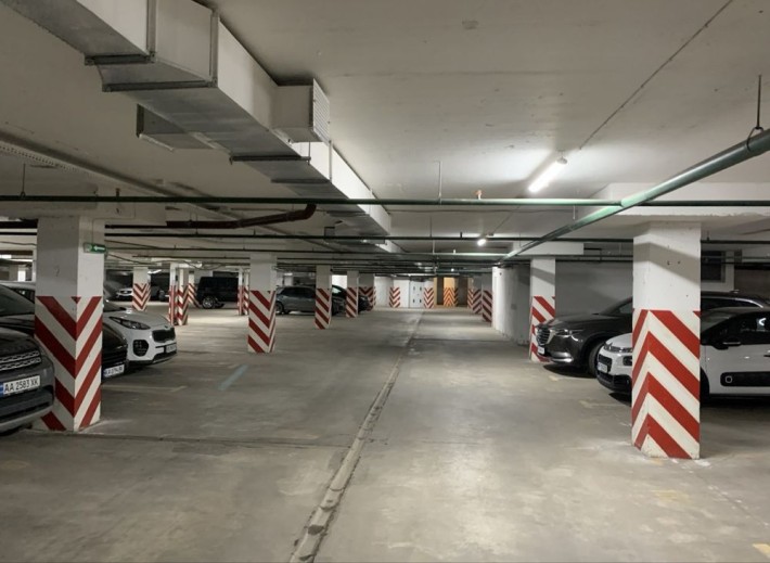 Паркомісце в  ЖК «Сонячна Брама». Без комісії - фото 1