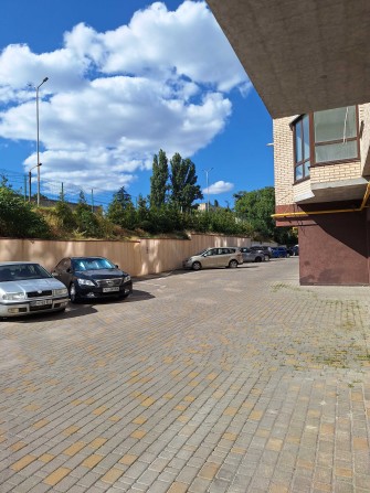 Здам в оренду  гараж в  ЖК  Оскар, дешево - фото 1