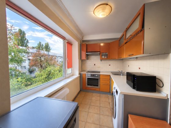 Продаж 2 кімнатної квартири 45,7м2, газ, Турчина 15, Шевченківський район Київ