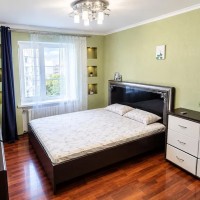 Продам 3-к квартиру с ремонтом в высотке на пр. Слобожанский / Дарницкая Днепр