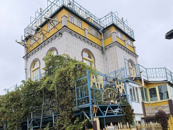 Продам просторий будинок у мальовничому селі Літочки Броварського району Київської області! Бровари