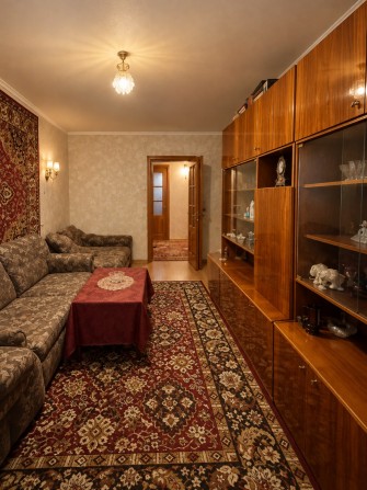 Продаж 3-к квартира автономка 5/9 поверх Світальського (колишня Коротченко) 173 квартал - фото 1