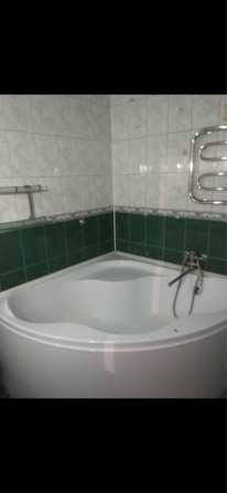3-х кімнатна сталінка на Соборності( 2 дитяча лікарня), гарний варіант для працівників у відрядженні - фото 1