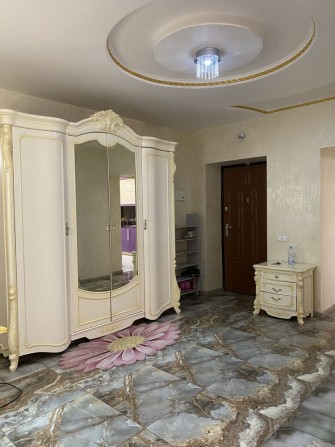 Оренда Власник! Простора квартира 90 м2 , топ локація - фото 1