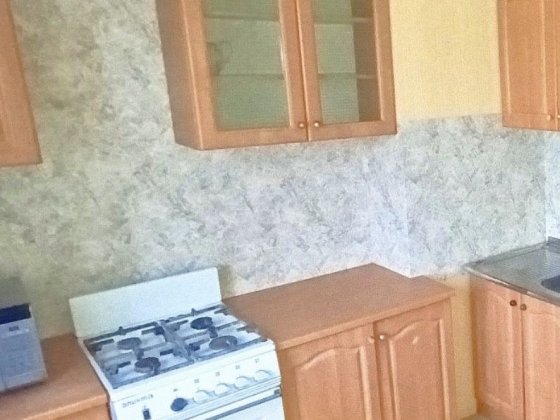 Сады 2 поруч з АТБ вільна
