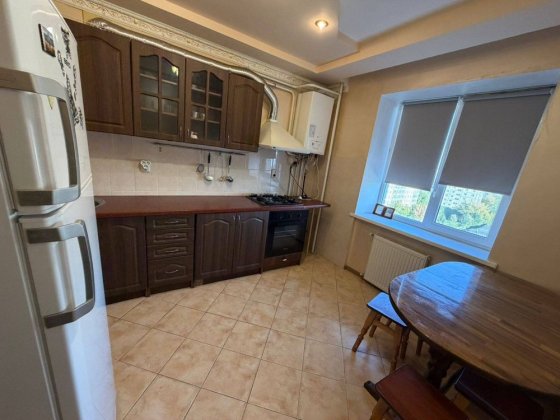 Оренда 2к квартири в Центрі Хмельницкий