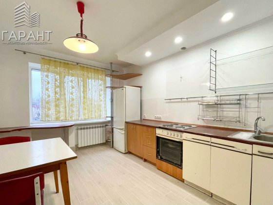 Здам 1 кімнатну квартиру. Вул. Металургів.