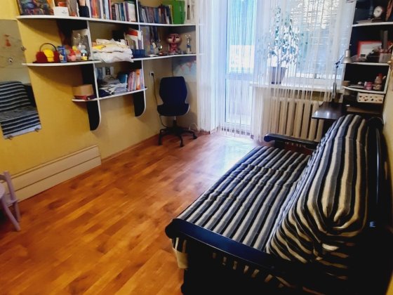 здам укомплектовану 1к.кв на Металургів