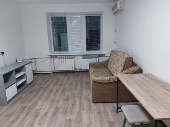 здам 1 кімнатну квартиру на Харківській