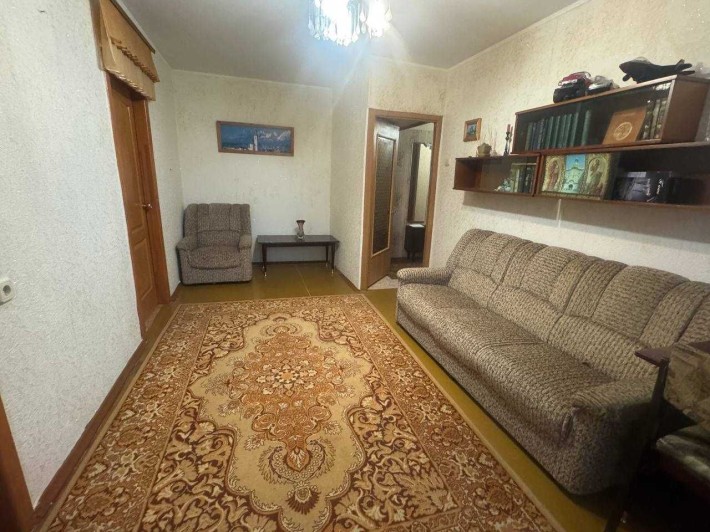 3-кімнатна, Соборності вул (Доценка)., 2-Б, Деснянський район, Чернігів - фото 1
