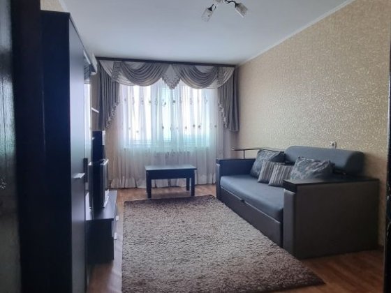 Оренда квартири  в тихому центрі Чернігова . Чернигов