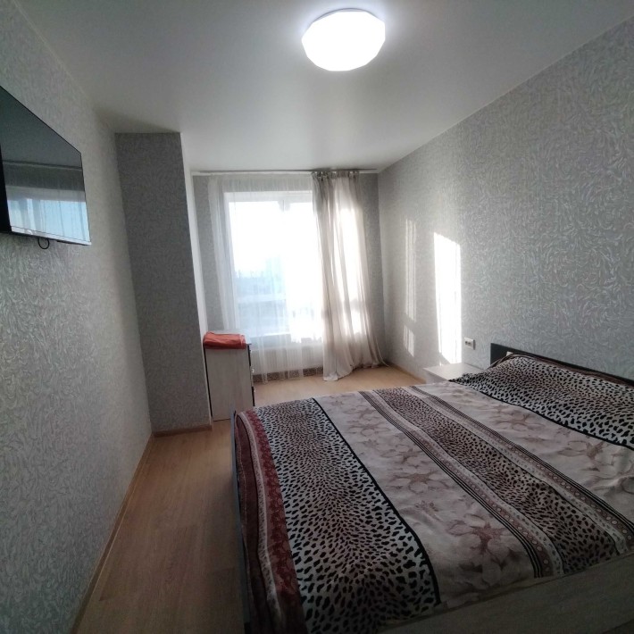 Здам 2 квартиру в центрі на  місяць або тривало для сім'ї або хлопцям - фото 1
