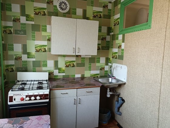 Сдам 1ю квартиру Олександра Говорухи дом 28 Запорожье