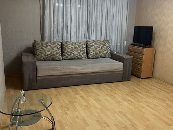 Сдам 2 комнатную квартиру В Центре , Нагорка
