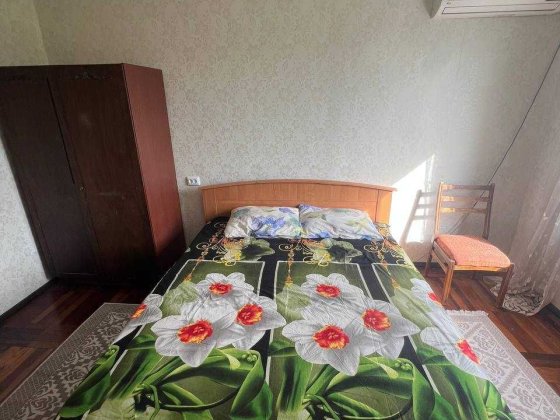 Здам 2-кімнатну квартиру для сім'ї по вул. Запорізькій (р-н Малий ринок / Ашан). Запоріжжя