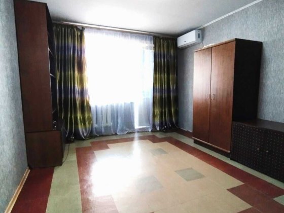 Сдам 1 кімнатну квартиру низ проспекта Поля.23.10 актуальна