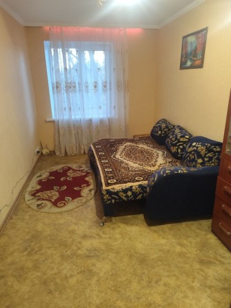 Здам 2 кім.кв. 3 поверх .Варус. вся техн.і меблі. - фото 1