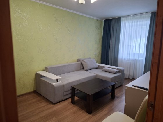 Оренда 1-но кімн квартири на Космосі Запорожье