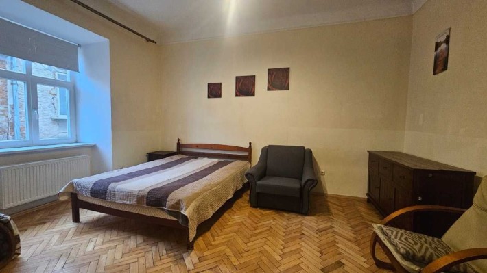Оренда 2-х кім.кв-ри в самому центрі Львова на вул. Староєврейській - фото 1