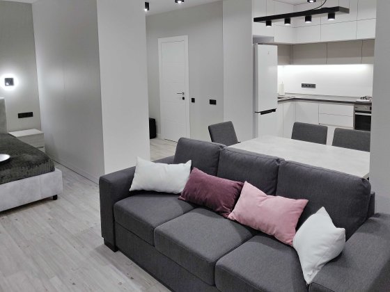 1к 49 м² ЖК River Park / Ривер Парк, дизайнерский ремонт, 3 этаж, окна во двор
