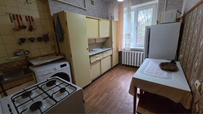 3-кімнатна квартира, 65 м², Лівий берег, вул. Бердянська, 1 - фото 1