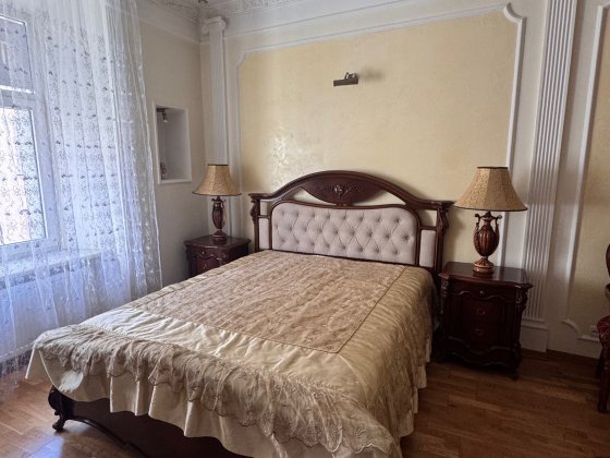 оренда квартири центр по вулиці Краківська Львів