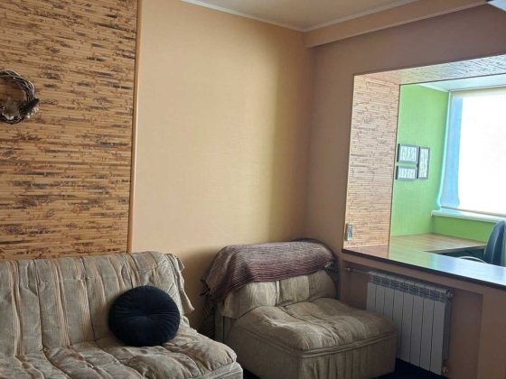 Здається 2х кімн. квартира в Бородинському мкрні Запорожье