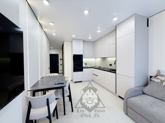 Оренда СУЧАСНОЇ кв. 48m² ЖК "МІСТЕЧКО ПІДЗАМЧЕ - БРАМА" вул. Б. Хмельницького. РЕЗЕРВНЕ ЖИВЛЕННЯ. До Львів