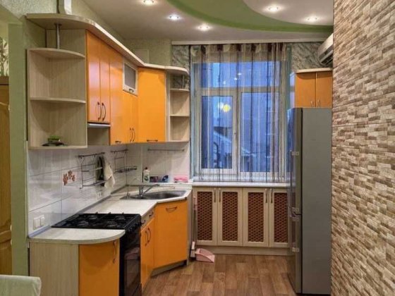 Оренда трьохкімнатної квартири . пр-т. Слобожанський, 2