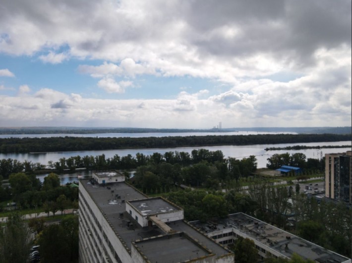 Оренда  трекімнатної  квартири 84 кв.м., в новобудові Ж/М Перемога-1 - фото 1