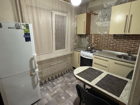 оренда 1 кімнатної квартири 4 південний мкр-н Запорожье