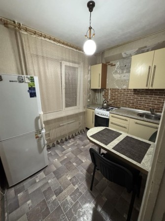 оренда 1 кімнатної квартири 4 південний мкр-н - фото 1