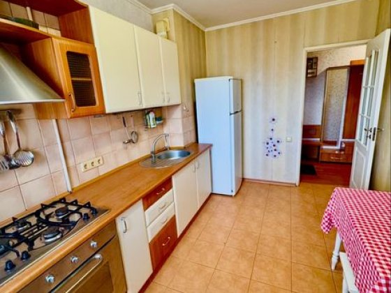 Сдам 3 комнатную квартиру в газовом доме