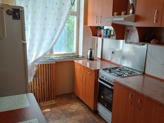 Сдам отличную 2 к. квартиру, метро Академика Барабашова Харків