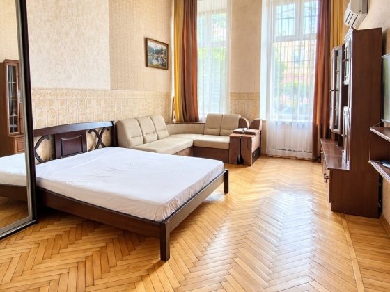 Аренда НА 1  -2мес Любой Срок    1 Ком кв Ул Тираспольская Площадь Книжка Центр