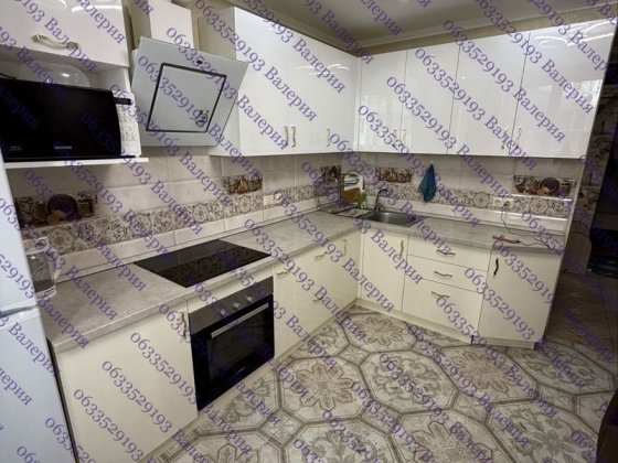 Сдам классную квартиру Небесной Сотни  Генератор