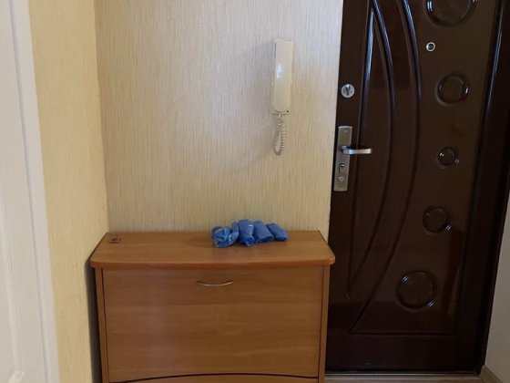 здам в оренду двокімнатну квартиру на Вадатурського 1/1 в Одесі