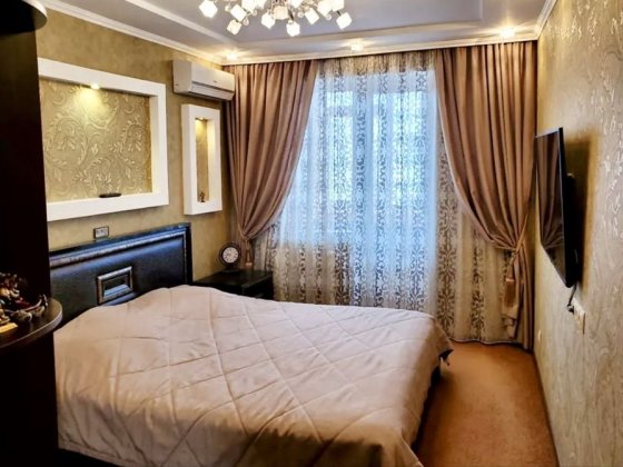 Реальная 3-ка на Павлово Поле, 23 Августа, ул Деревянко 48 Харків