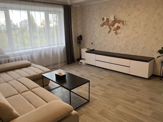 Продаж 3-к квартири вул. Чистяківська 12 Киев