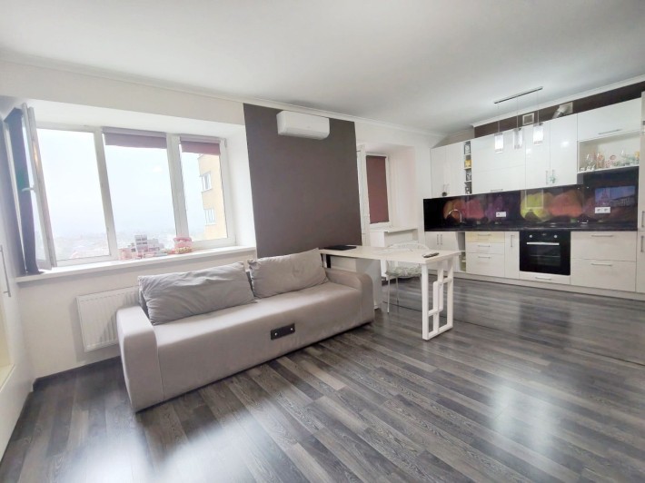 Продам елегантну 1к квартиру з ремонтом, вул. Харченка 47а, Бортничі - фото 1
