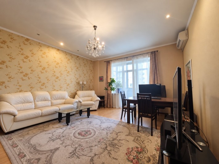 Продаж 2к квартири 65м2 вул. Юрія Іллєнка 12, Газ, Шевченківський район. м.Лук'янівка. - фото 1