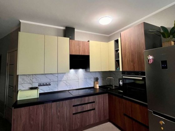 Продаж 1-к квартири вул. Новопольова 2